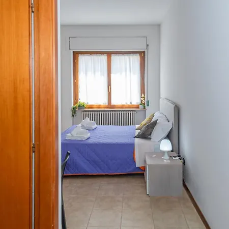 Apartment Stazione Lovely With Parking Perugia